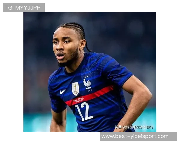 恩昆库希望继续效力AC米兰经纪人与费内巴切并无接触